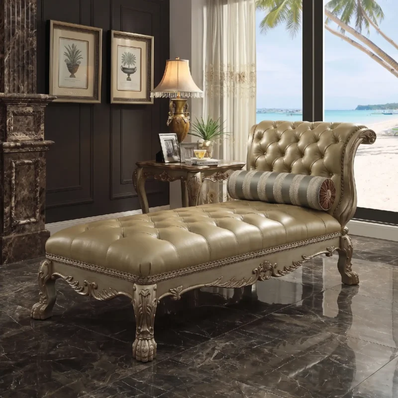 Sofa Santai Klasik Depan TV